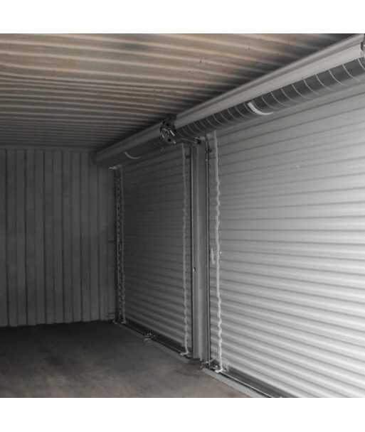 20 Fuß Container mit 2 Sektionaltoren