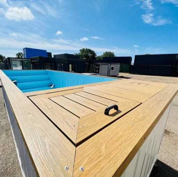6 Kubikmeter große Containerpools