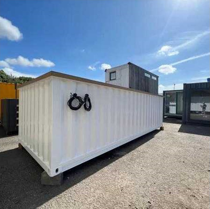 6 Kubikmeter große Containerpools