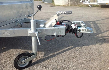 Robuster Lider-Anhänger mit 4 Bremsen – 750 kg zulässiges Gesamtgewicht – 200 x 134 cm – 1 Achse