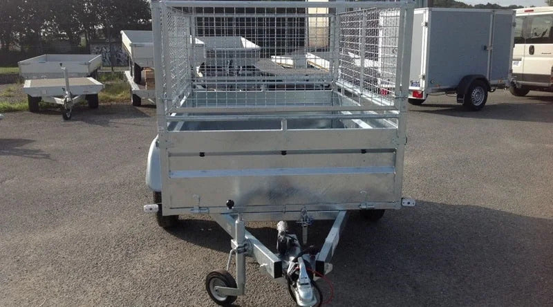 Robuster Lider-Anhänger mit 4 Bremsen – 750 kg zulässiges Gesamtgewicht – 200 x 134 cm – 1 Achse